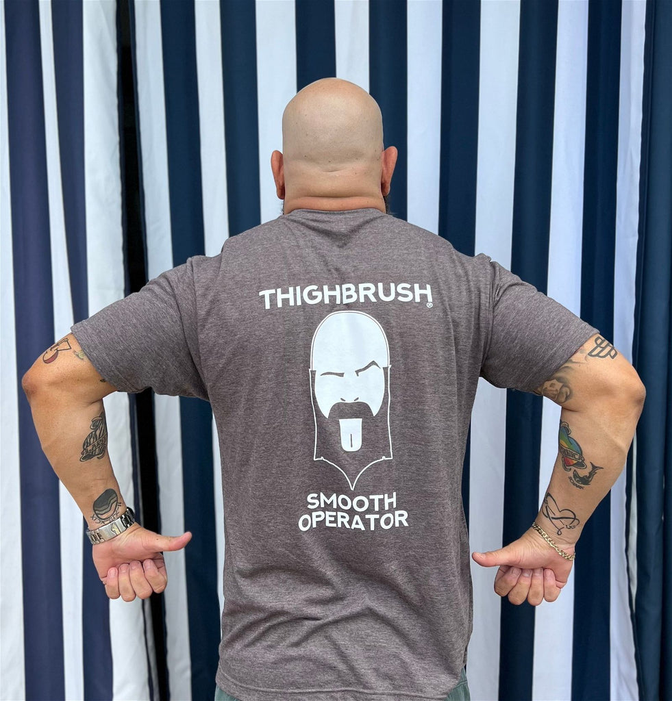 THIGHBRUSH® - SMOOTH OPERATOR - Men's T-Shirt - THIGHBRUSH® - THIGHBRUSH® 