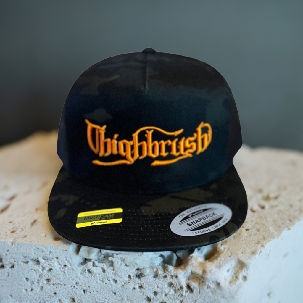 THIGHBRUSH® - OUTLAW - Flat Bill Trucker Snapback Hat - Multicam Black