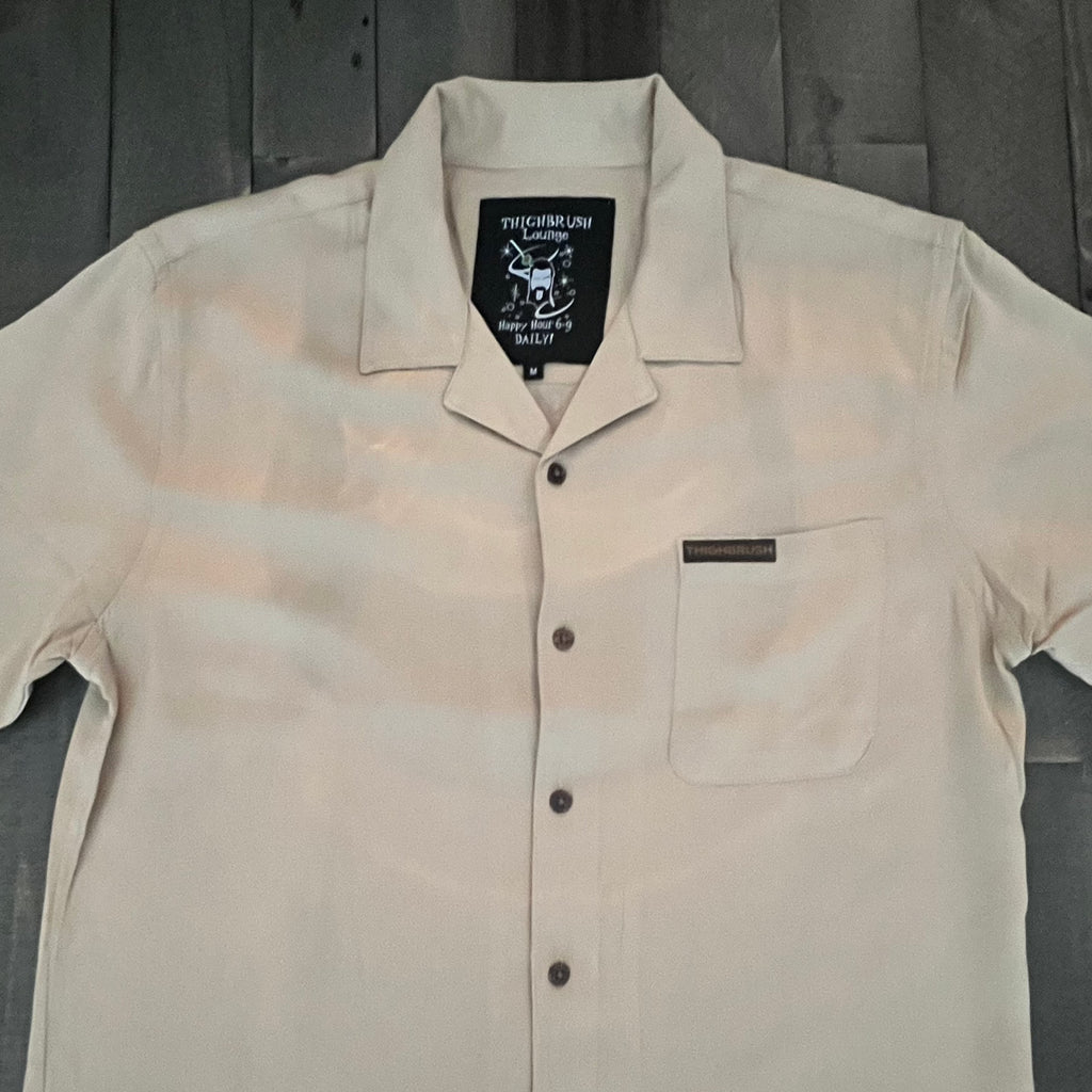 THIGHBRUSH® LOUNGE "Happy Hour 6-9 Daily" Men's Resort Shirt - Khaki