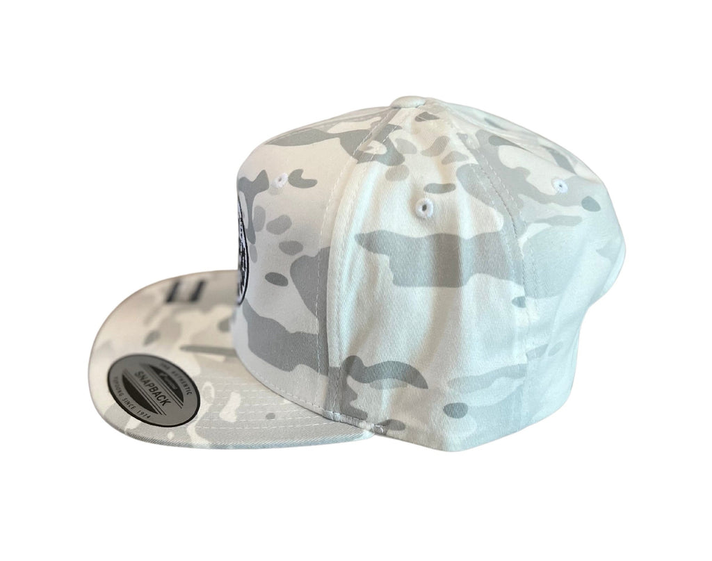 THIGHBRUSH® BEARD RIDING COMPANY - Snapback Hat - Multicam Alpine White - Flat Bill - 